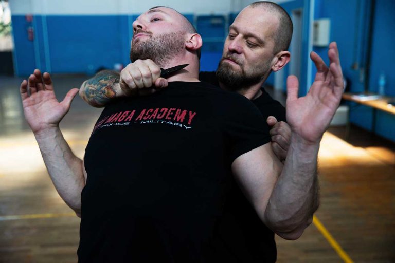 coltello-alla-gola-krav-maga