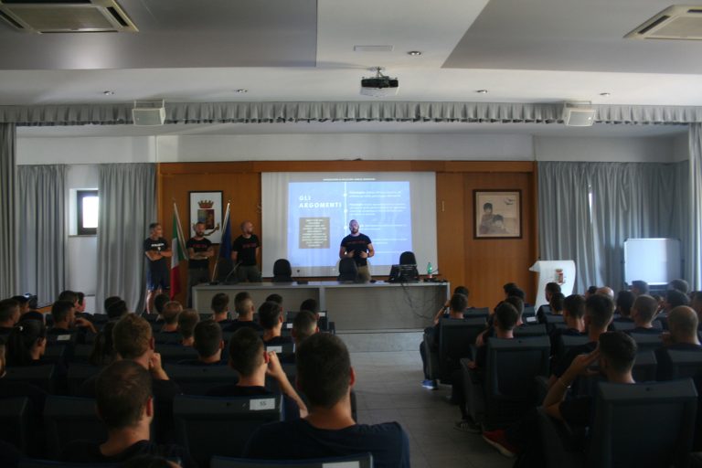 scuola_allieviagenti_poliziadistato3