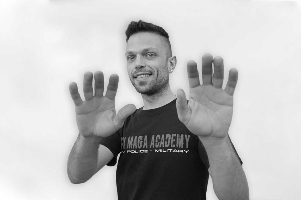 Alessio Lo Russo istruttore Krav Maga KMA Impreria